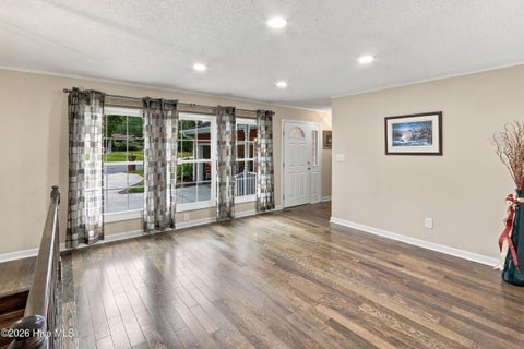 Tiny photo for 5 Laran Road, Jacksonville, NC 28540 (MLS # 100610101)