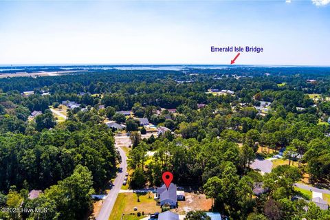 Photo of 243 Barrington Ridge, Bogue, NC 28570 (MLS # 100532225)
