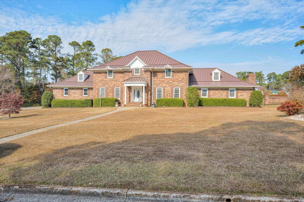 Photo of 10 Fox Creek Drive, North Augusta, SC 29860 (MLS # 550962)