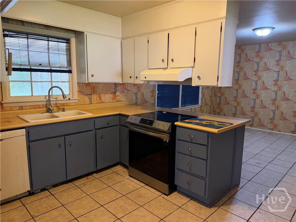 Photo of 142 Van Nuys Boulevard, Savannah, GA 31419 (MLS # SA363359)