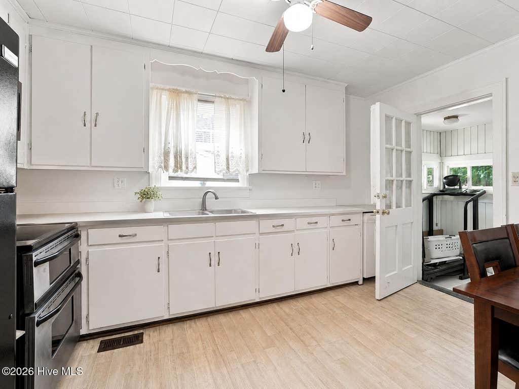 Photo of 404 Dewey Street SW, Wilson, NC 27893 (MLS # 100594631)