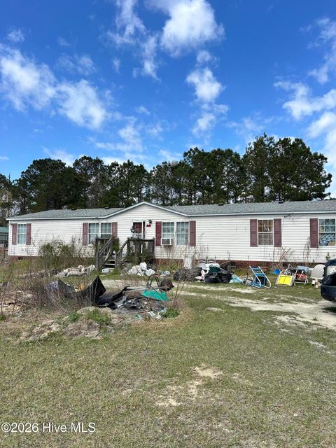 Mobile Home For Sale - 611 Maynard Boulevard<br/> Jacksonville, NC 28546