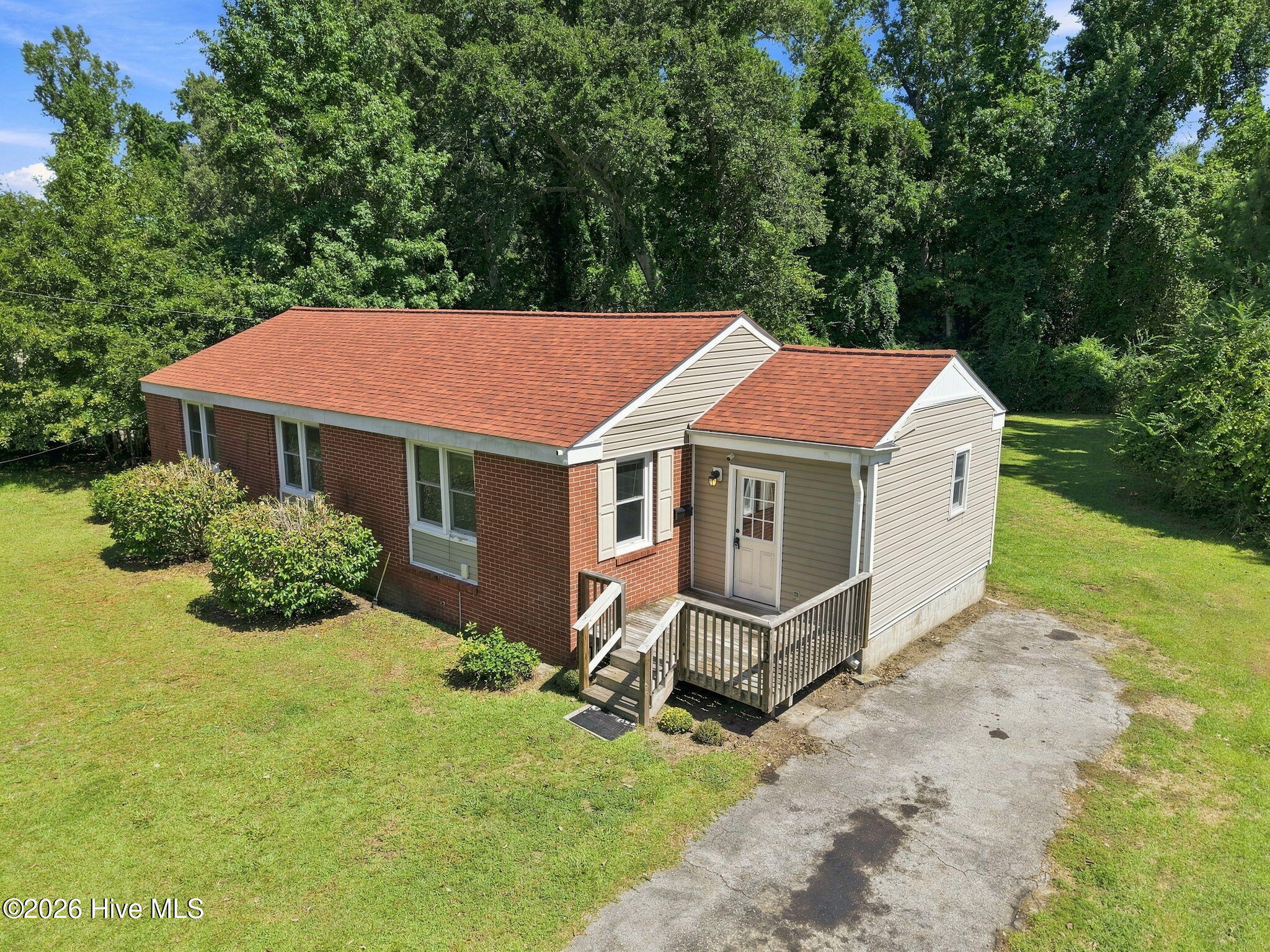 412 Houston Road