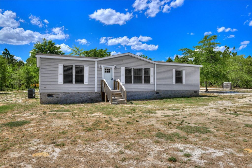 Photo of 2507 Jamestown Road, Matthews, GA 30818 (MLS # 554968)