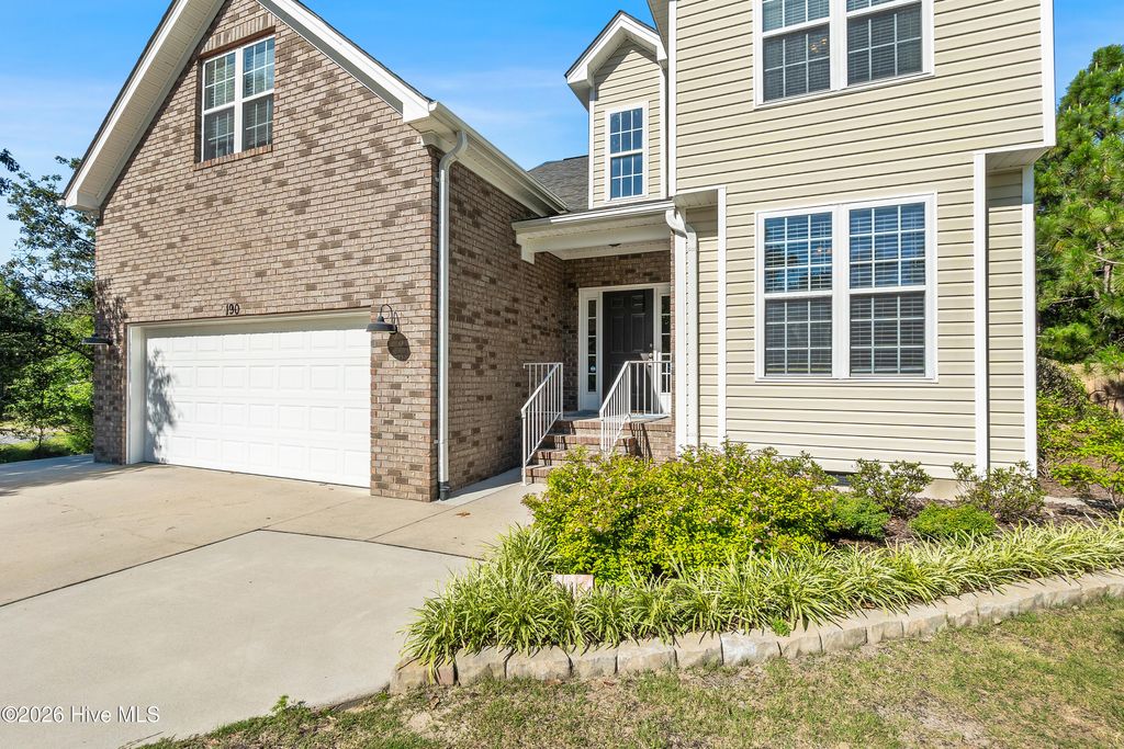 Photo of 190 Diamondhead Drive S, Pinehurst, NC 28374 (MLS # 100591790)