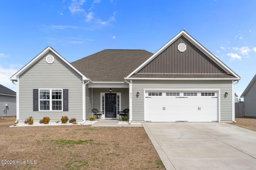 Photo of 211 Moonstone Court, Jacksonville, NC 28546 (MLS # 100559692)