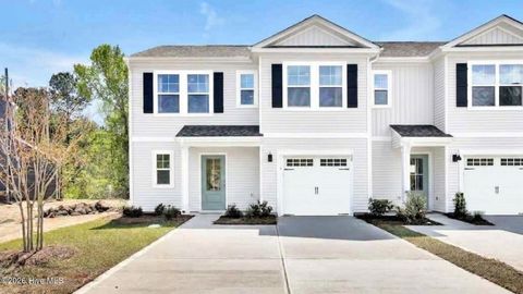 Townhouse For Sale - 5408 Mistflower Street #LOT 1025<br/> Leland, NC 28451