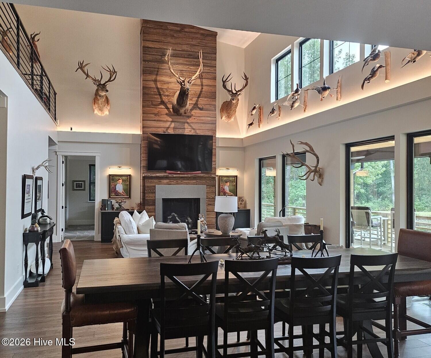 2714 Whitestocking Road
