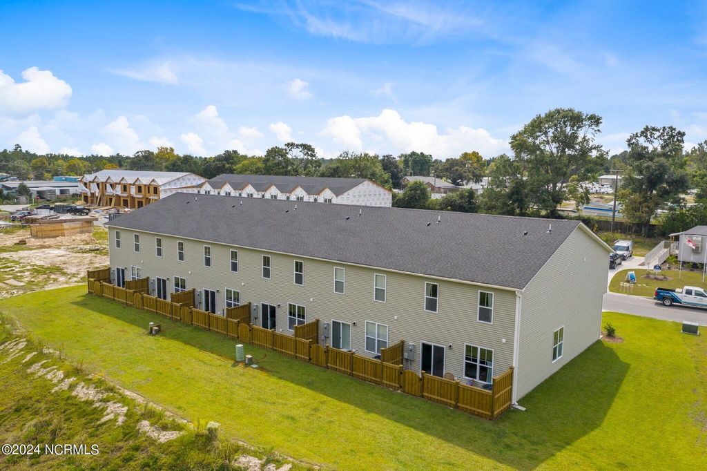 Photo of 28 Aspen Road, Hampstead, NC 28443 (MLS # 100548244)