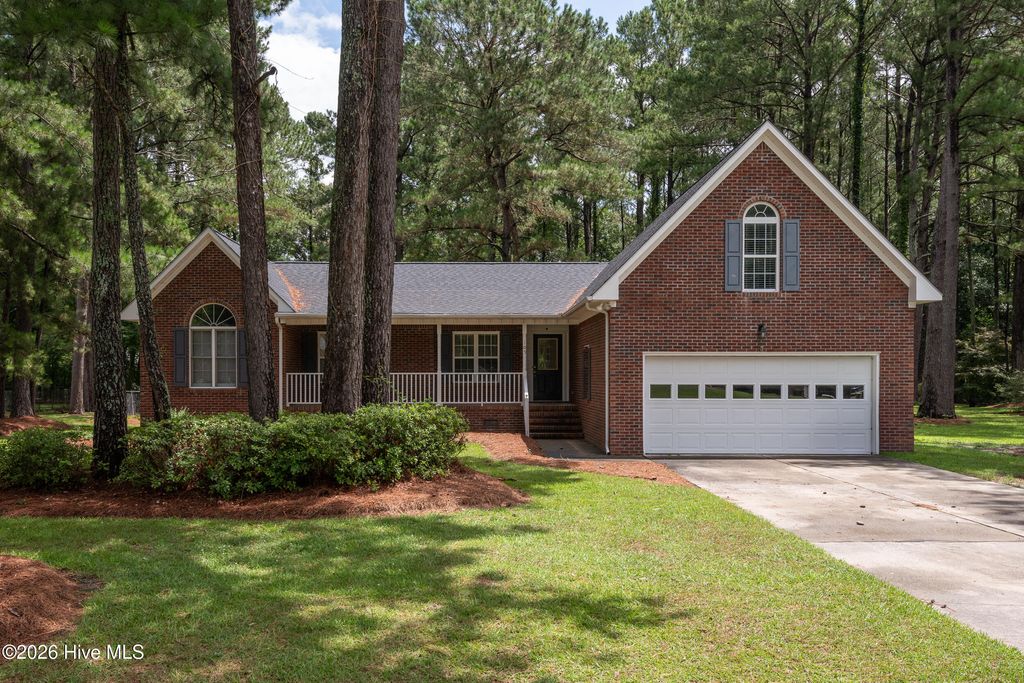 Photo of 105 Doe Lane, New Bern, NC 28562 (MLS # 100586646)