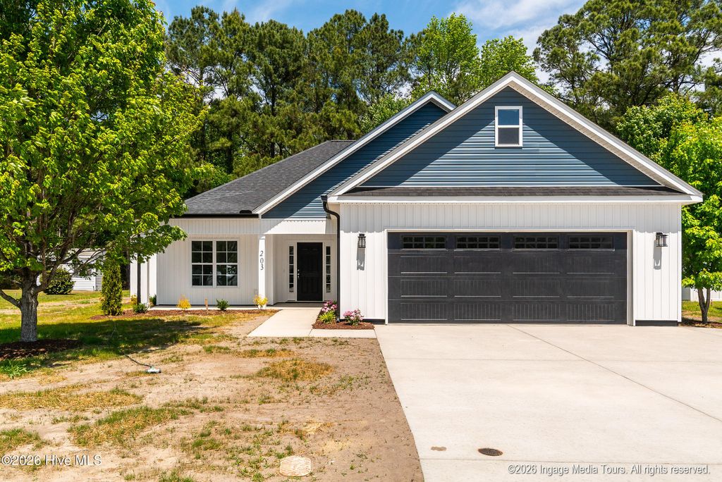 Photo of 203 Adams Lane, Washington, NC 27889 (MLS # 100569492)