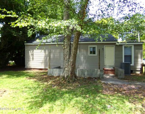 Homes For Rent - 205 Miller Boulevard<br/> Havelock, NC 28532