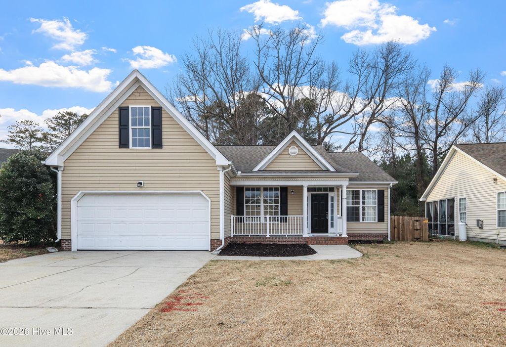 Photo of 113 Sweet Briar Court, New Bern, NC 28562 (MLS # 100558545)