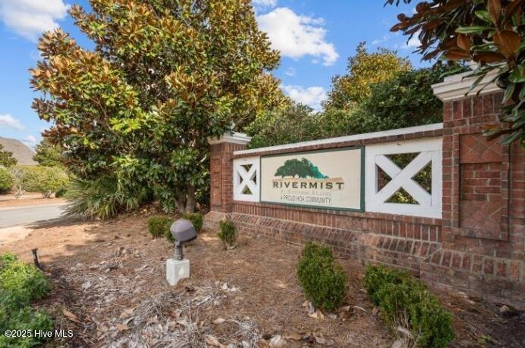 Photo of 5066 Capstan Court, Southport, NC 28461 (MLS # 100515173)