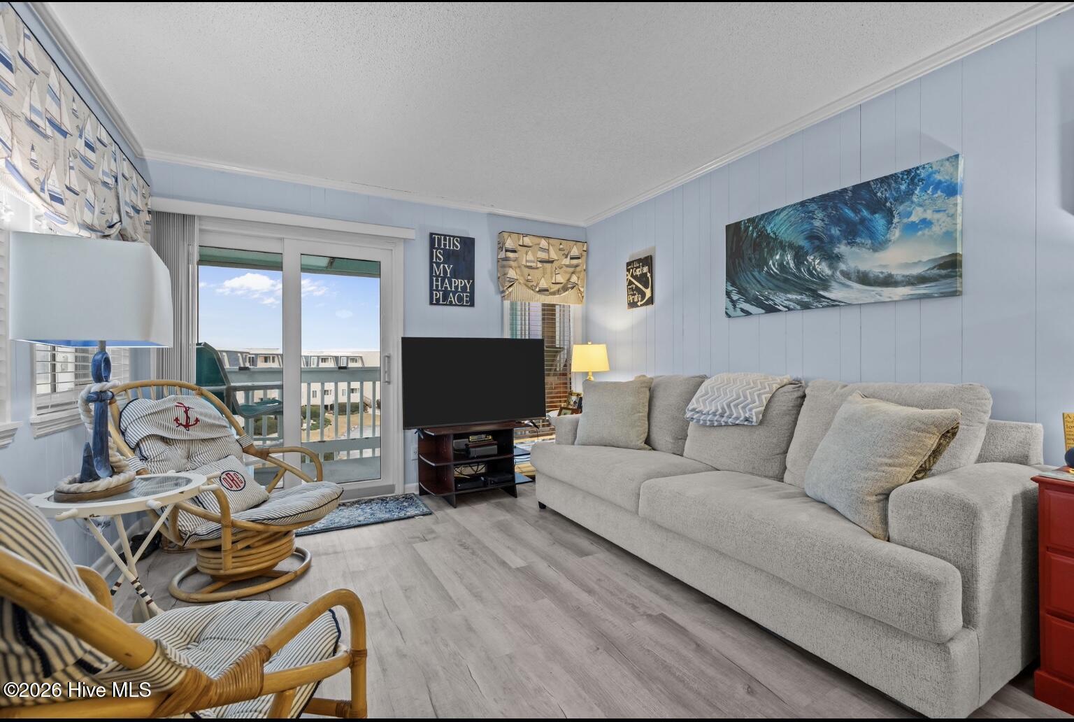 301 Commerce Way 301