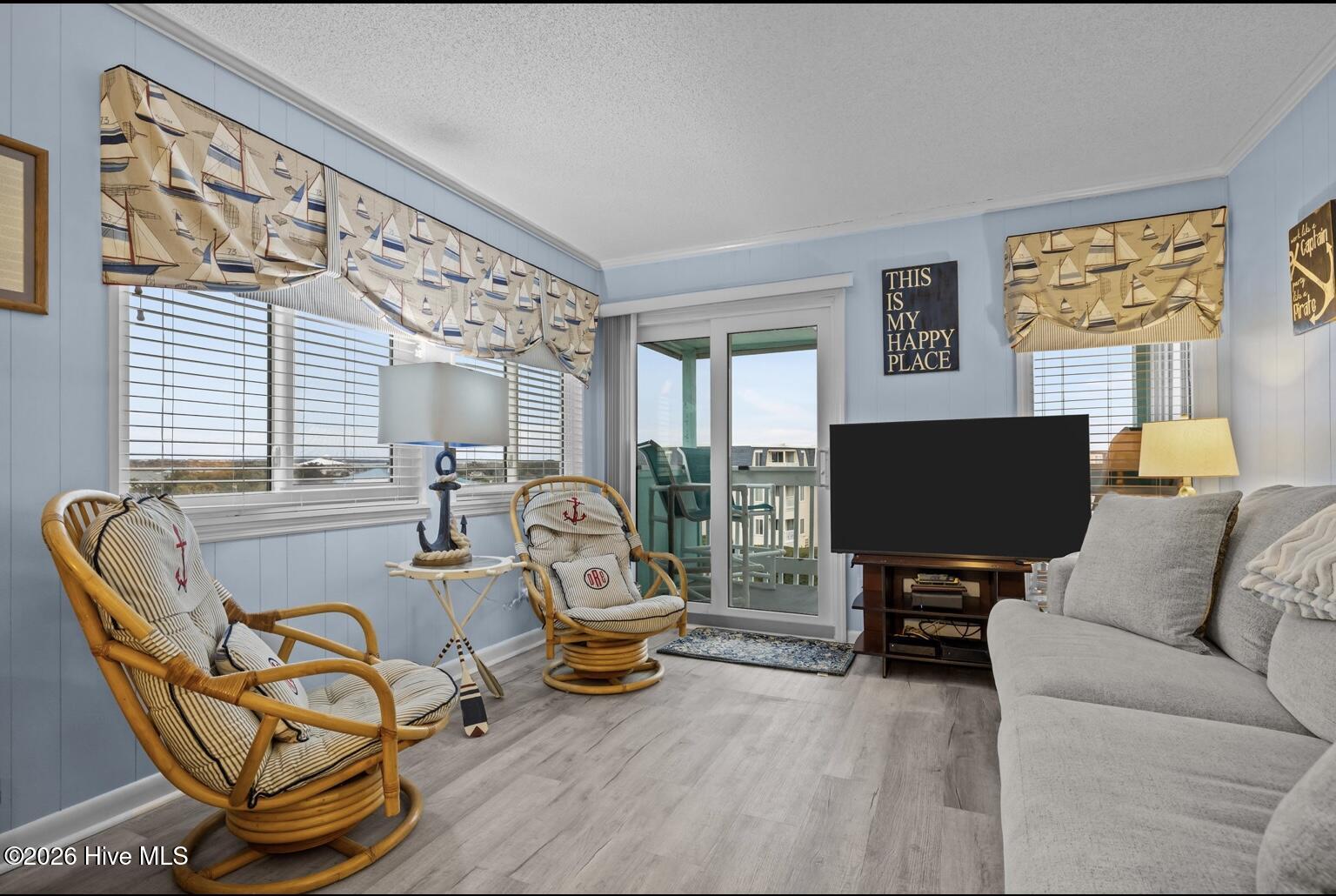 301 Commerce Way 301