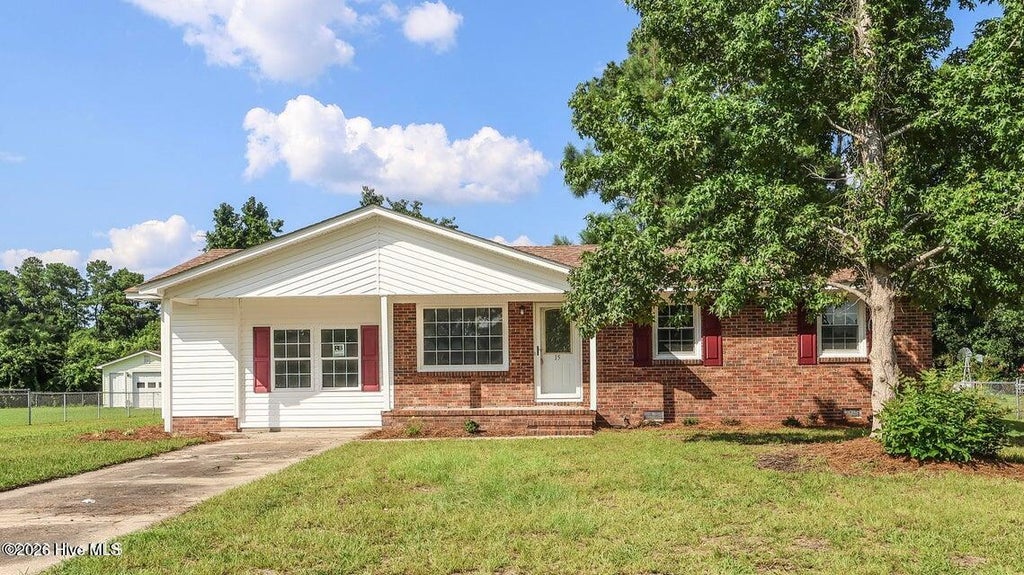 Photo of 15 Oxford Drive, Jacksonville, NC 28546 (MLS # 100607646)