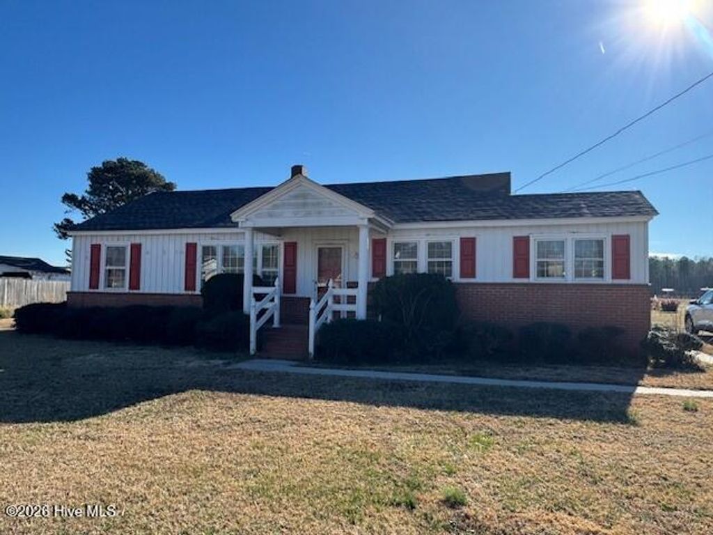 Photo of 214 Nc Highway 561, Ahoskie, NC 27910 (MLS # 100548919)