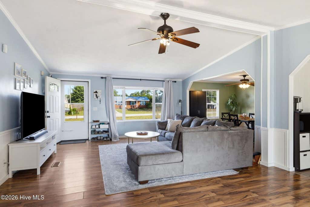 Photo of 404 Oregon Trail, Hubert, NC 28539 (MLS # 100582830)