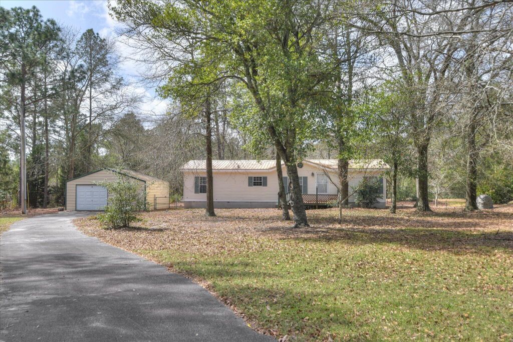 Photo of 231 Hamelin Road, Aiken, SC 29805 (MLS # 553028)