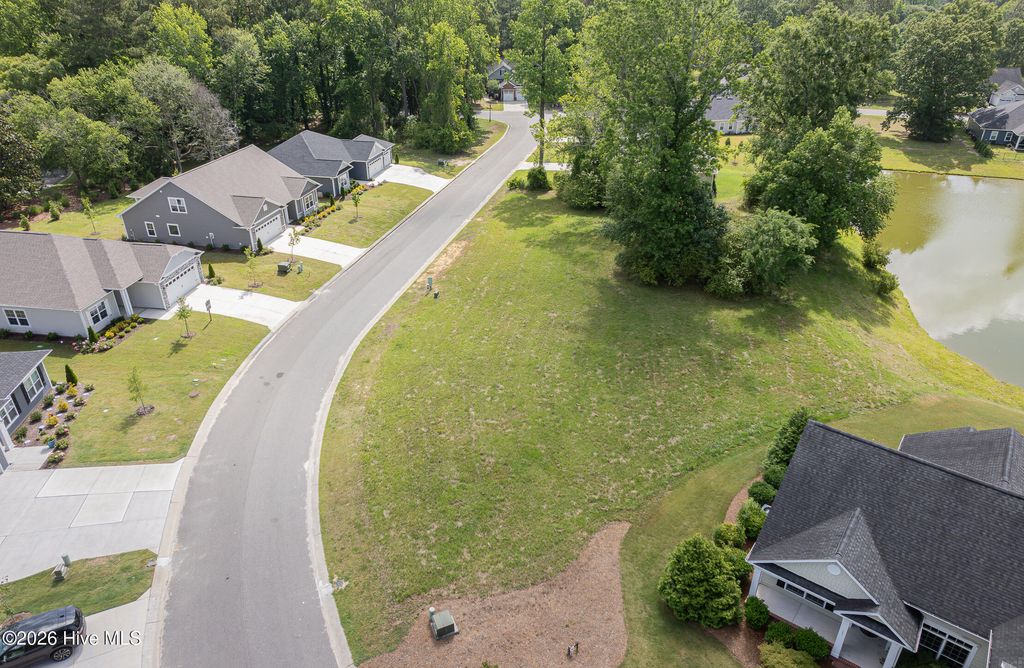 Photo of 111 Firethorn Circle, Wallace, NC 28466 (MLS # 100576824)