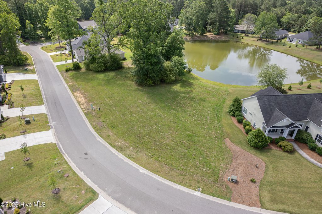 Photo of 111 Firethorn Circle, Wallace, NC 28466 (MLS # 100576824)