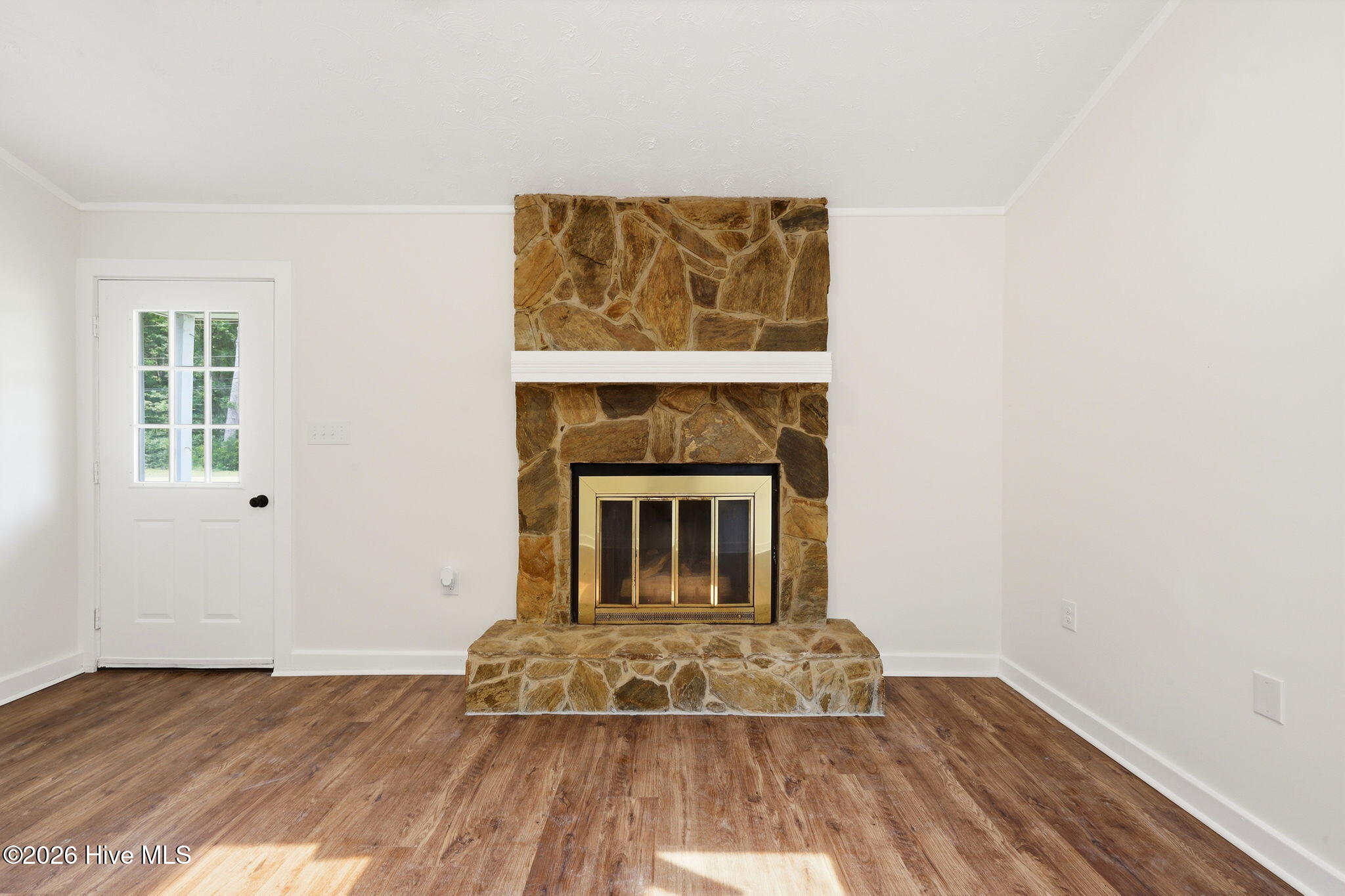 325 Miller Boulevard