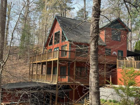 Homes For Sale - 270 Marina Drive<br/> Murphy, NC 28906