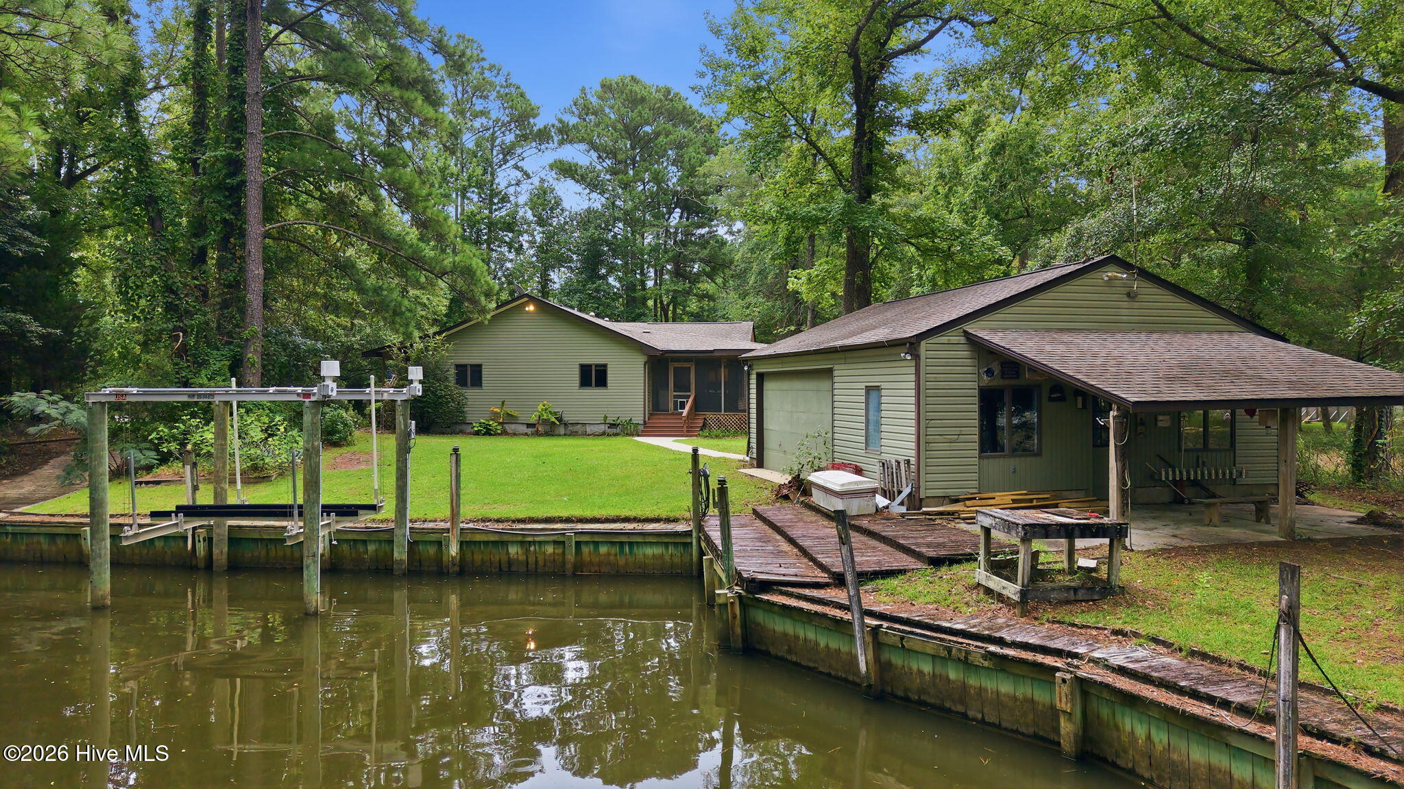 6001 Mainsail Point Road