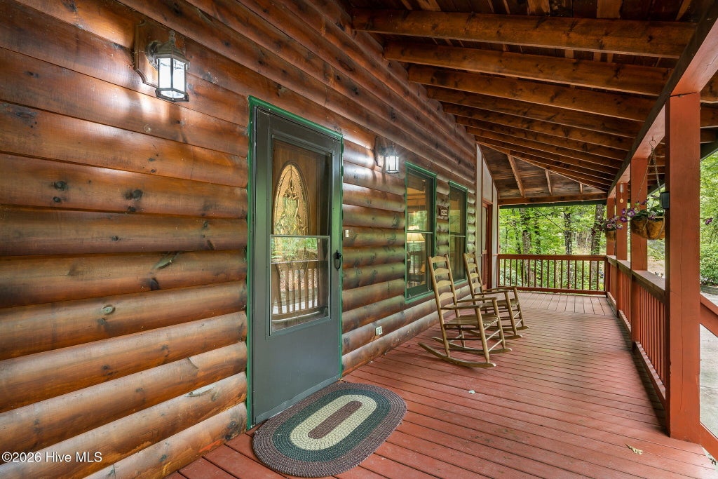 Photo of 398 Mountain Tops Circle, Blue Ridge, GA 30513 (MLS # 100586134)