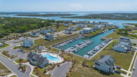 Tiny photo for 140 E Keel Drive, Hampstead, NC 28443 (MLS # 100555199)