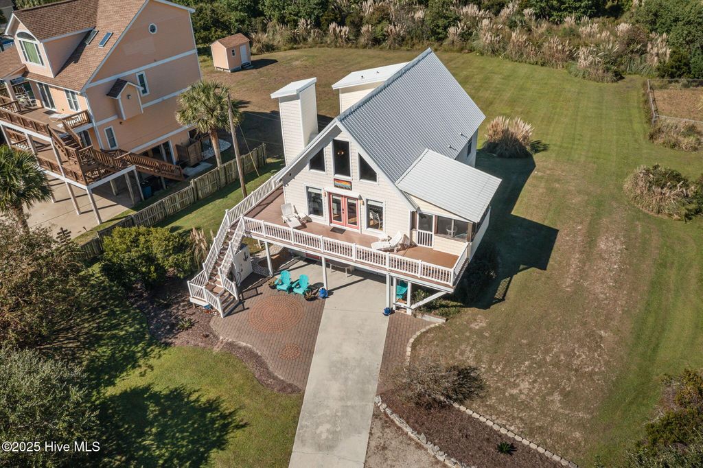 Photo of 11004 Station Street, Emerald Isle, NC 28594 (MLS # 100537997)