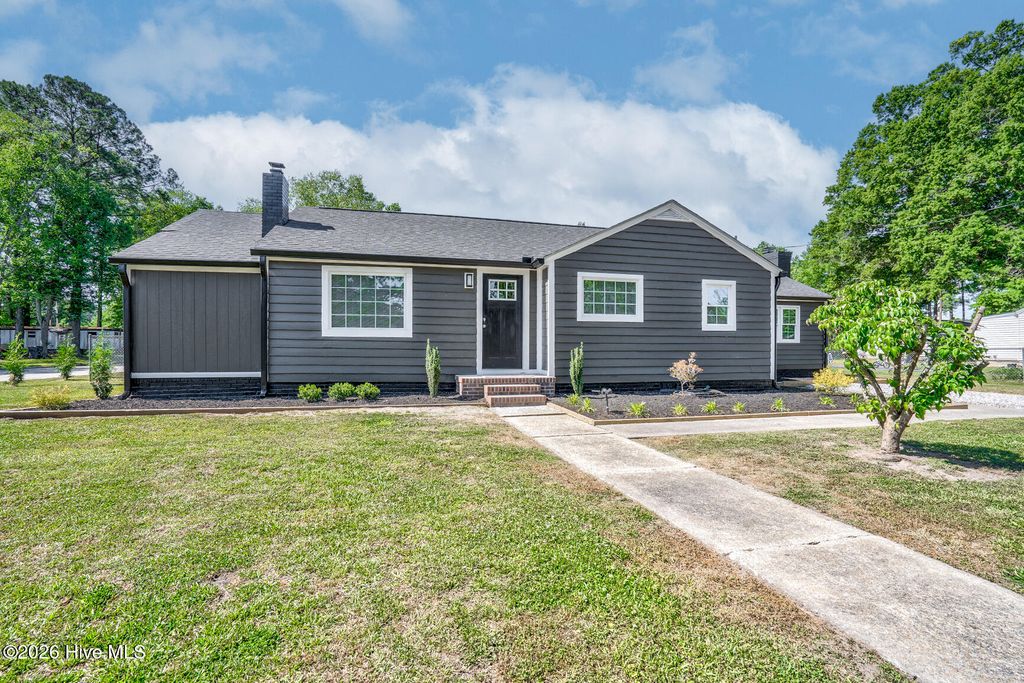 Photo of 301 W John J Sharpe Street, Sharpsburg, NC 27803 (MLS # 100568759)