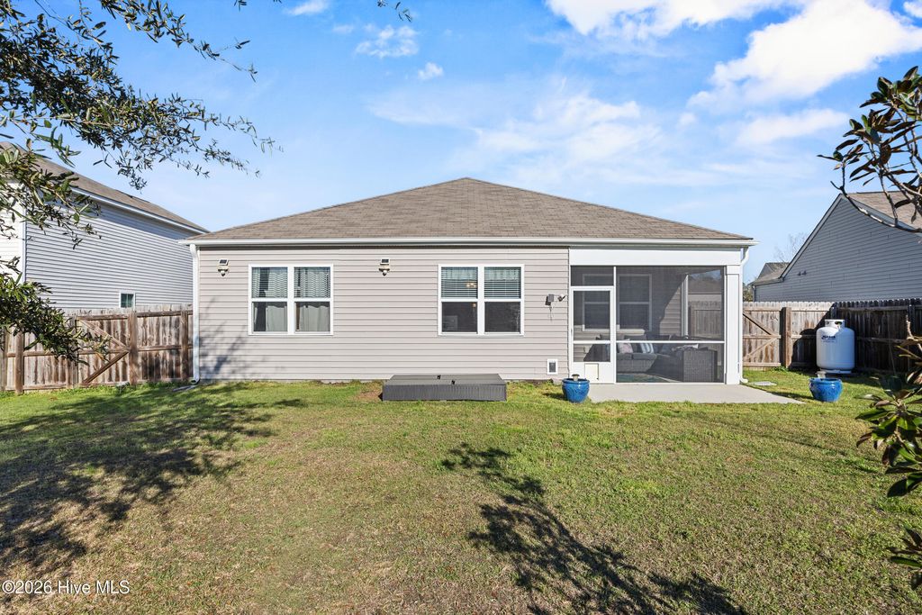 Photo of 7164 Oxbow Loop, Wilmington, NC 28411 (MLS # 100561160)