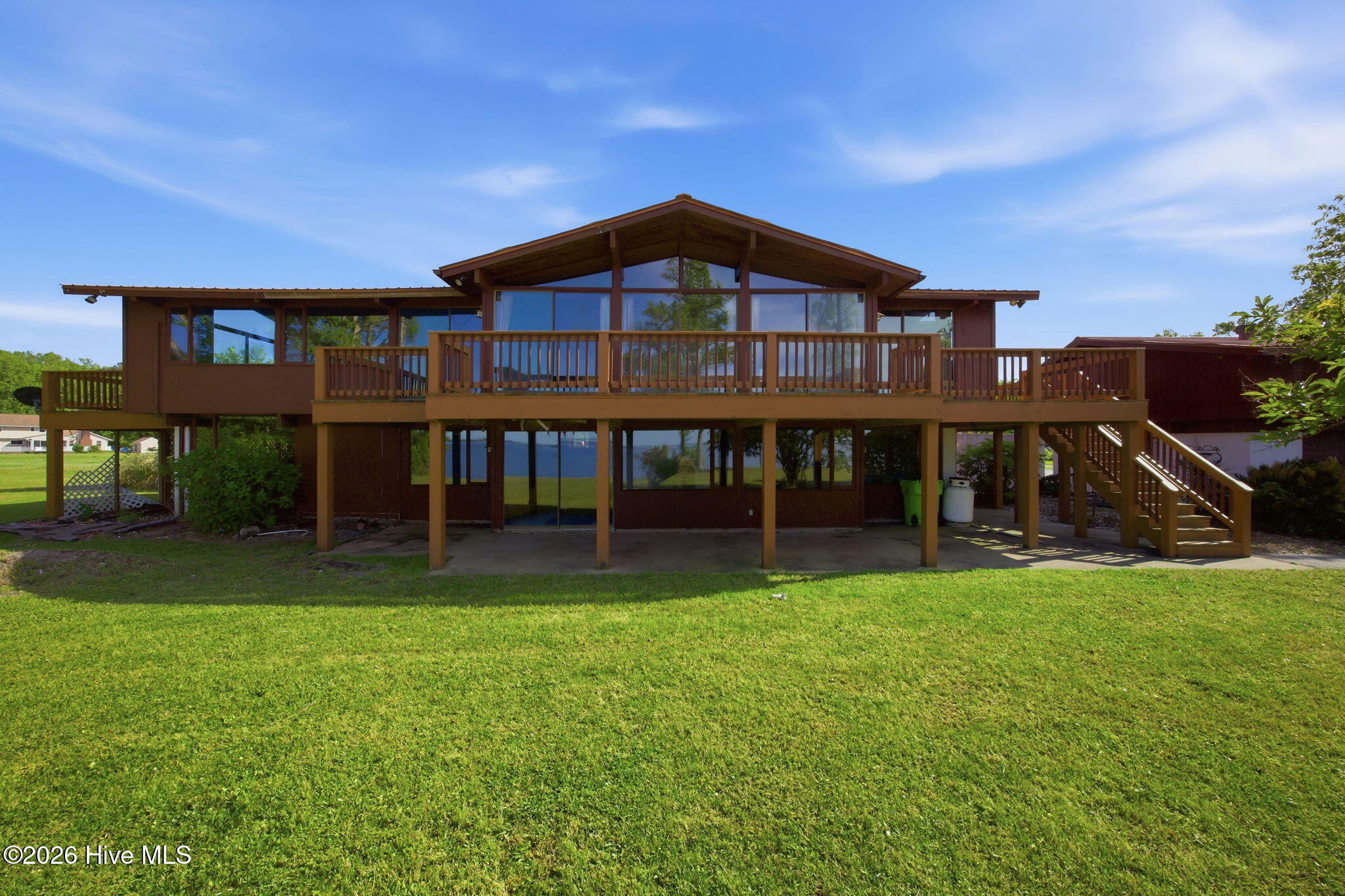 1 Nicklaus Drive