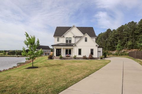 214 Cardinal Court Evans GA 30809