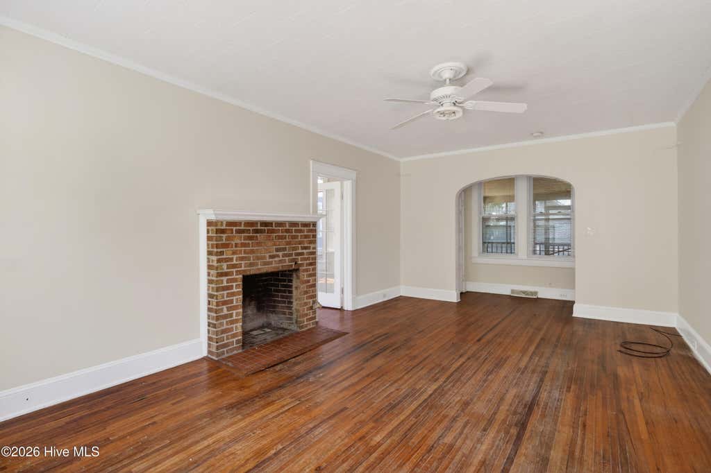 Photo of 915 N Road Street, Elizabeth City, NC 27909 (MLS # 100598658)