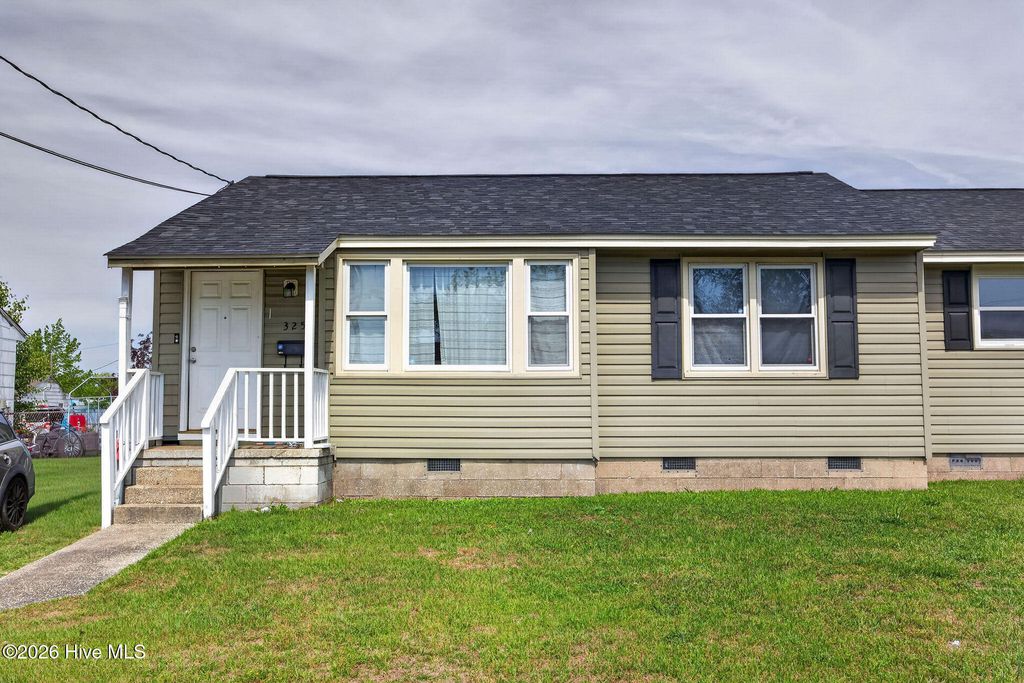 Photo of 325327 Starling Street, Jacksonville, NC 28540 (MLS # 100567273)