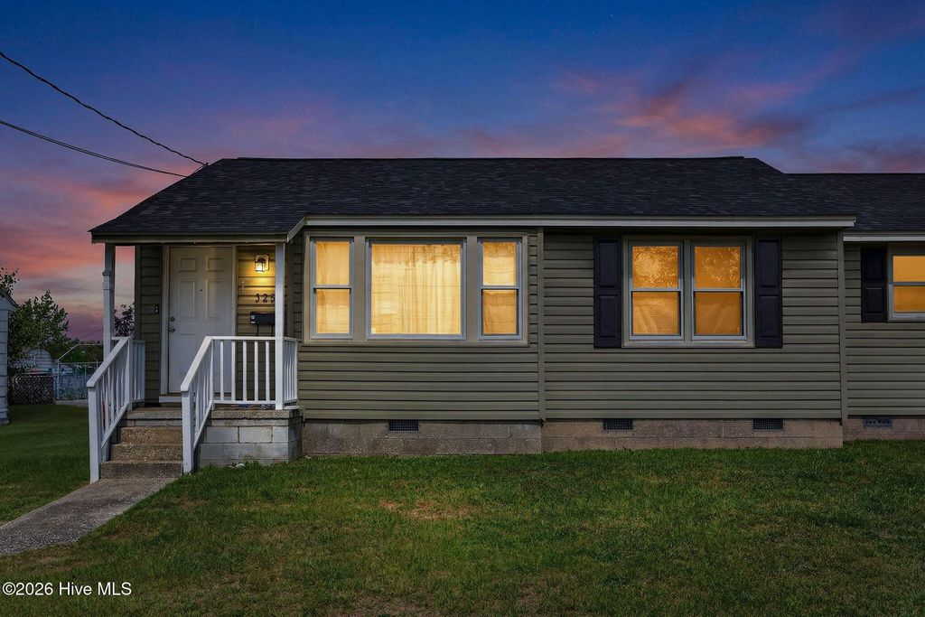 Photo of 325327 Starling Street, Jacksonville, NC 28540 (MLS # 100567273)