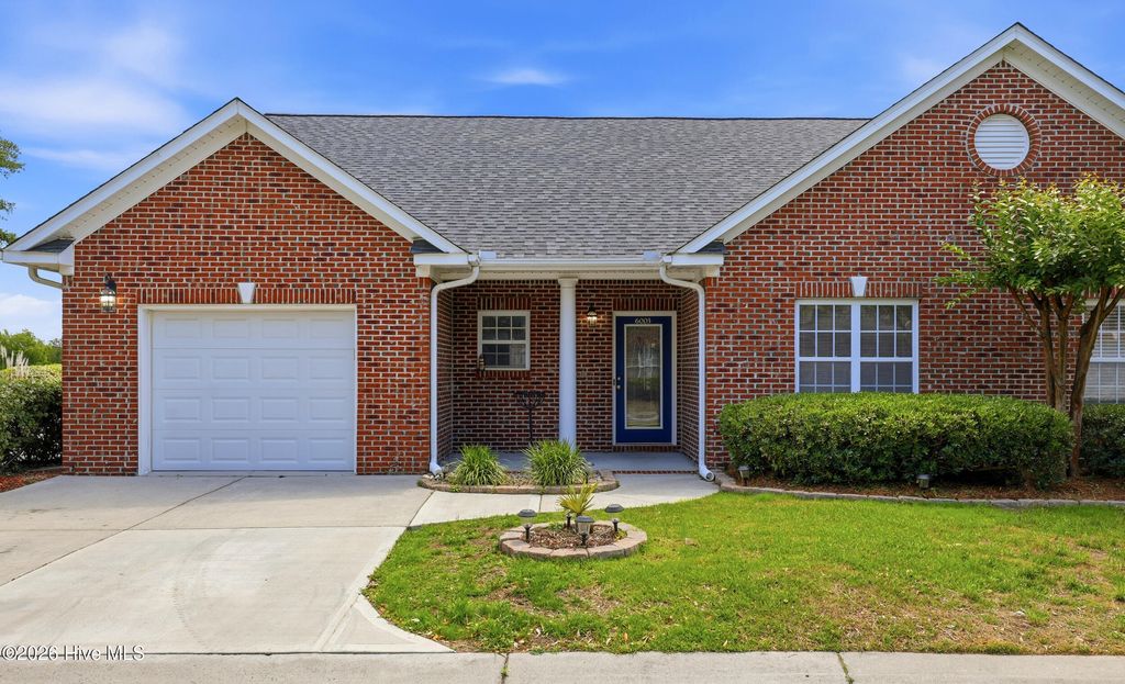 Photo of 6003 Slipper Shell Street, Wilmington, NC 28412 (MLS # 100572041)