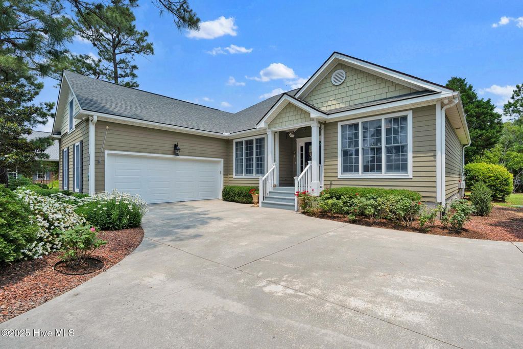 Photo of 2856 Trailwood Drive SE, Southport, NC 28461 (MLS # 100513209)