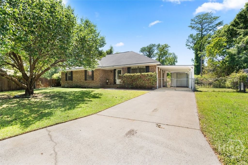 Photo of 921 Willowbrook Drive, Hinesville, GA 31313 (MLS # SA353788)