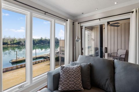 Townhouse For Sale - 826 Riverfront Drive<br/> Augusta, GA 30901