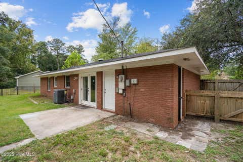 Tiny photo for 233 Buff Circle, Wilmington, NC 28411 (MLS # 100587548)