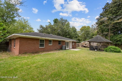 Tiny photo for 233 Buff Circle, Wilmington, NC 28411 (MLS # 100587548)
