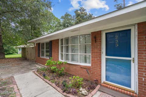 Tiny photo for 233 Buff Circle, Wilmington, NC 28411 (MLS # 100587548)