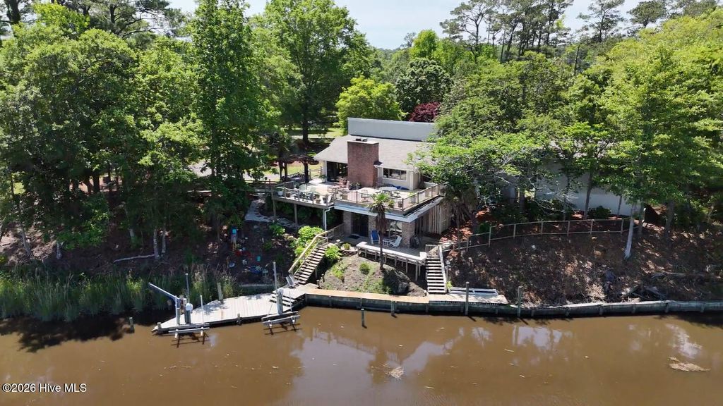 Photo of 435 Munden Farm Road, Newport, NC 28570 (MLS # 100574365)