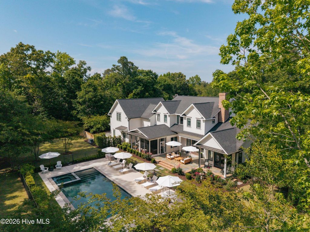 Photo of 910 Johns Orchard Lane, Wilmington, NC 28411 (MLS # 100573484)