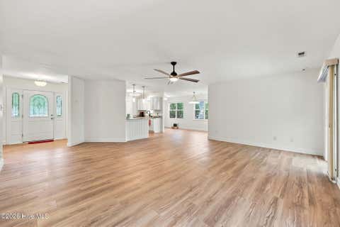 Tiny photo for 902 Meadowbrook S #Unit 902, Swansboro, NC 28584 (MLS # 100590882)