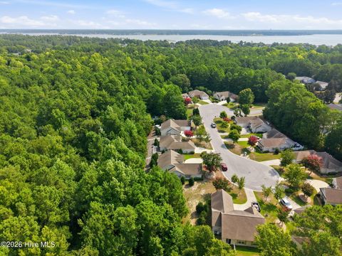 Tiny photo for 902 Meadowbrook S #Unit 902, Swansboro, NC 28584 (MLS # 100590882)